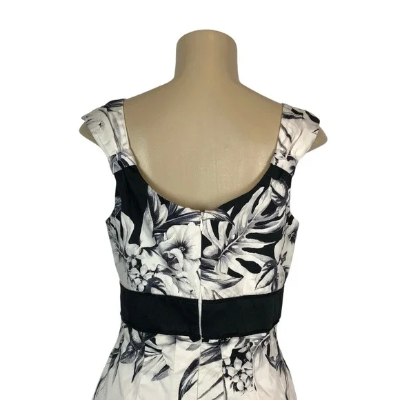 WHBM Floral Print Fit and Flare A-Line Dress Size 10 Retro Whimsigoth Pinup - Picture 6 of 8